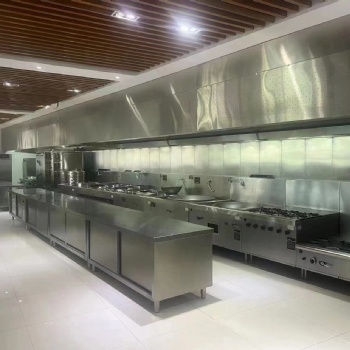 深圳鑫旺酒店飯店酒樓餐廳大型油煙管道清洗排煙系統油煙機凈化器
