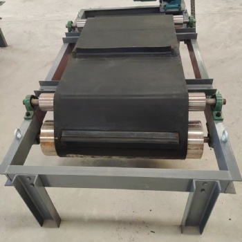 定制生物質(zhì)顆粒行業(yè)RCYD系列永磁懸掛自卸式除鐵器